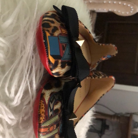 🖕🏽poshmark they kept my authentic shoes - Picture 7 of 8